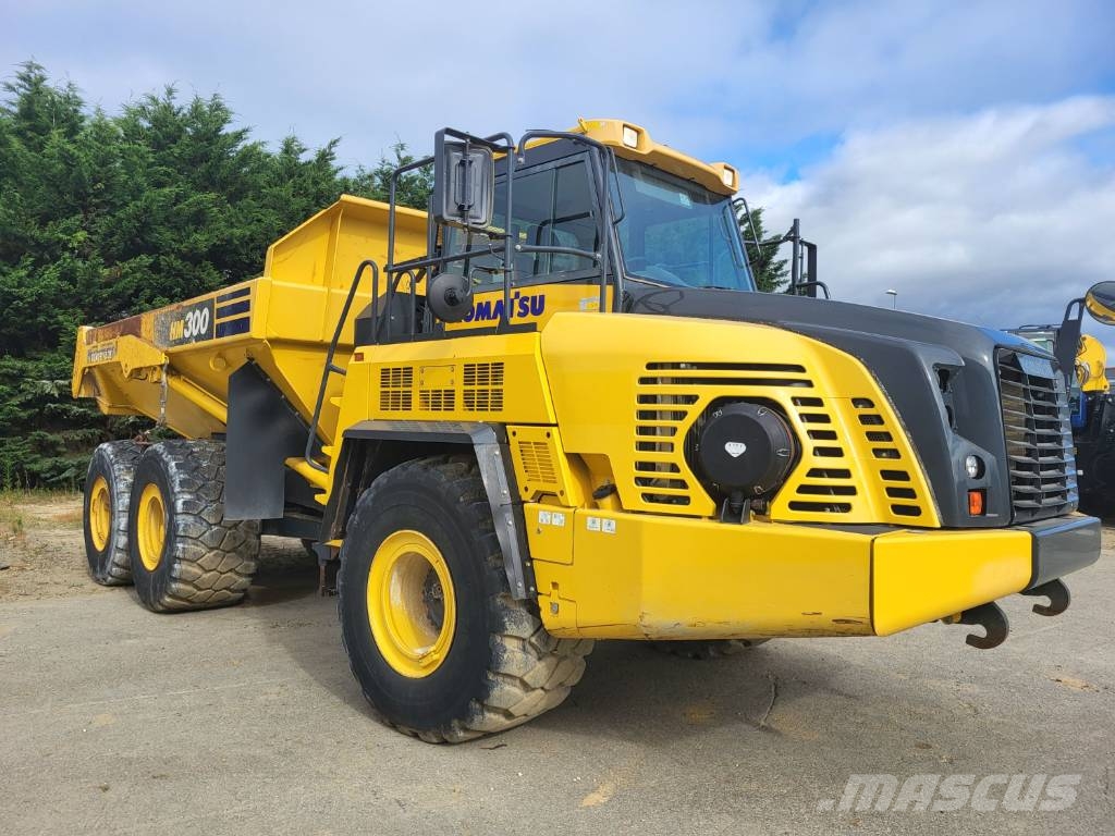 Komatsu HM300-5 ساحبات مفصلية