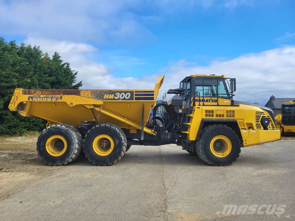 Komatsu HM300-5 ساحبات مفصلية