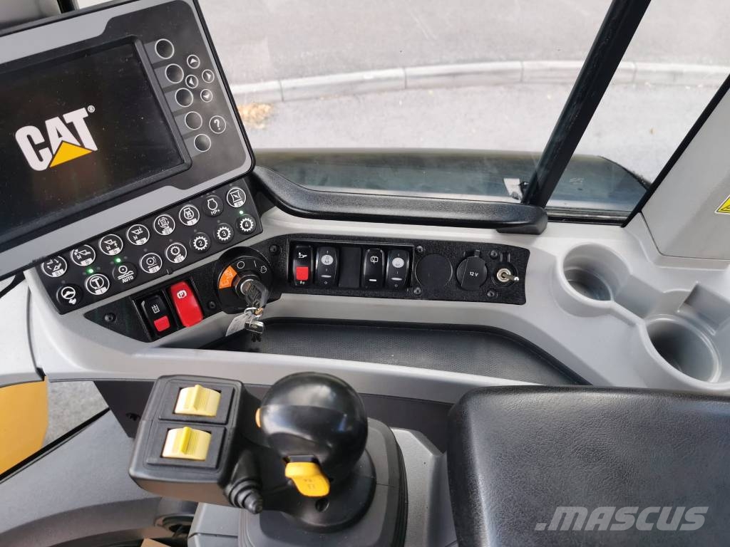 CAT 930M Hjullastare