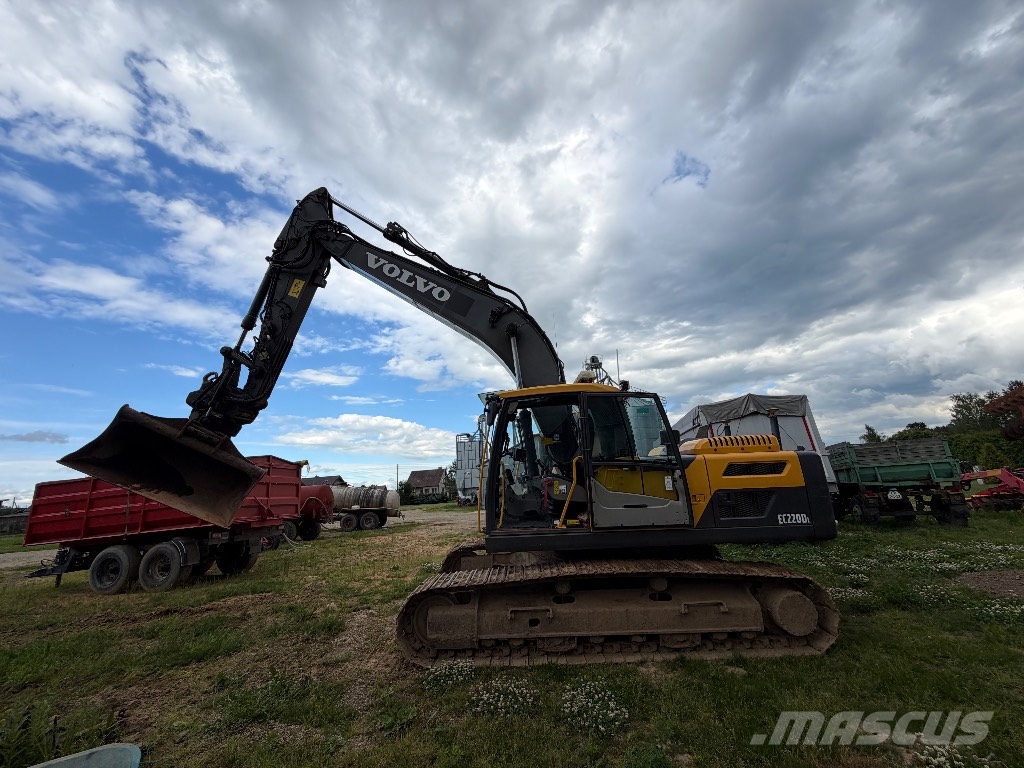 Volvo EC 220 DL Rupsgraafmachines