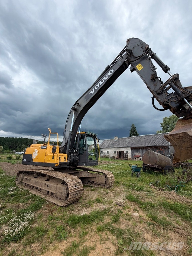 Volvo EC 220 DL Rupsgraafmachines