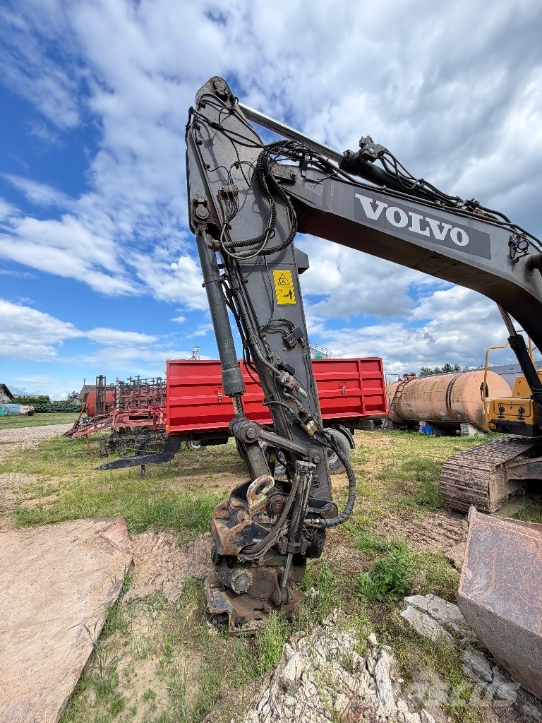 Volvo EC 220 DL Rupsgraafmachines