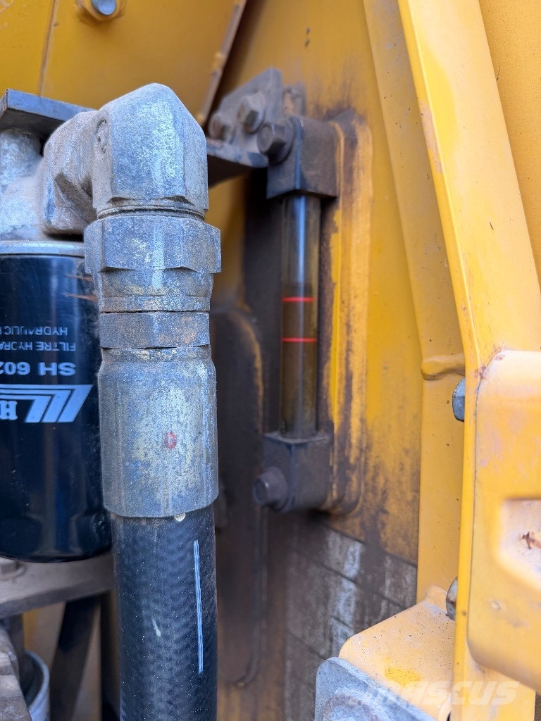Volvo EC 220 DL Rupsgraafmachines