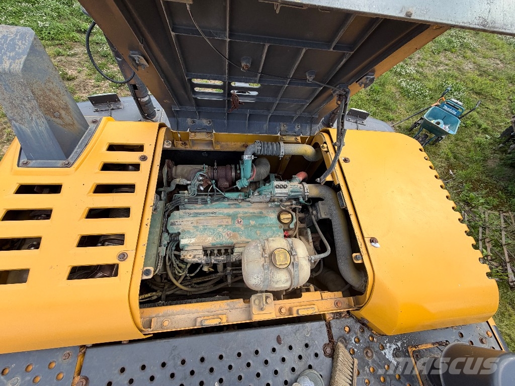 Volvo EC 220 DL Rupsgraafmachines