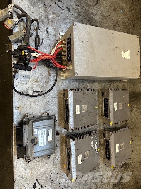 Liebherr R 960 ELECTRONIC PARTS COMPLET Elektronika