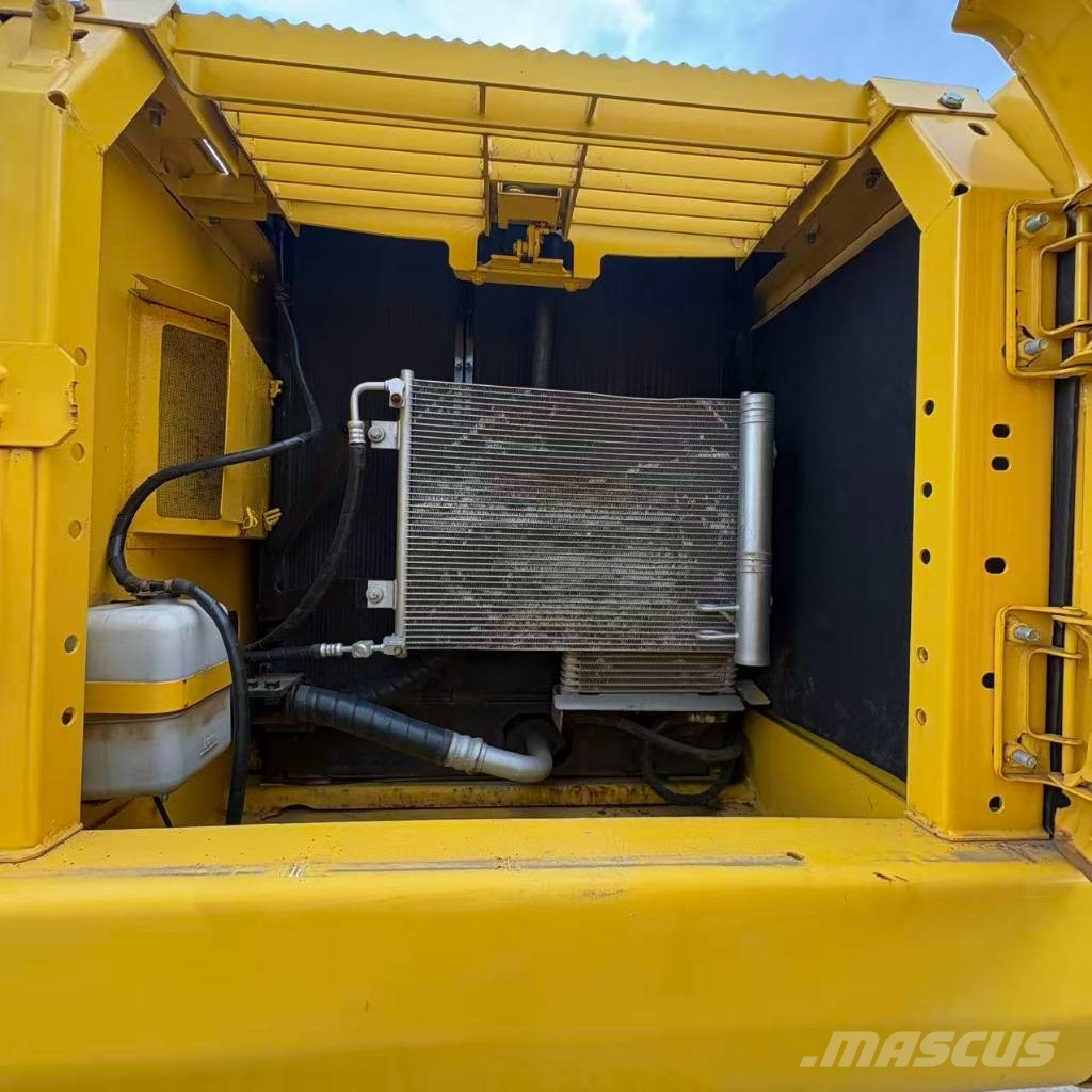 Komatsu PC220-8 履帶式 挖土機/掘鑿機/挖掘機
