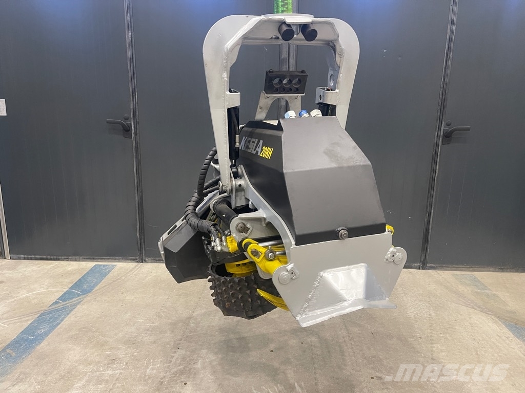 Kesla 20RH Harvesters