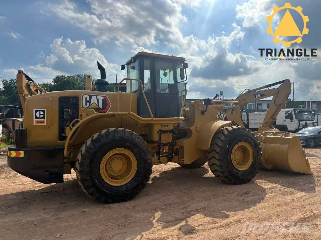 CAT 966 H Pale gommate