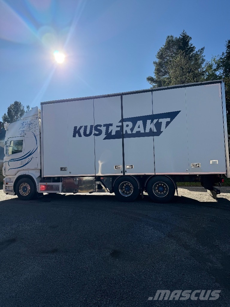 Scania R 560 LB Tovornjaki zabojniki