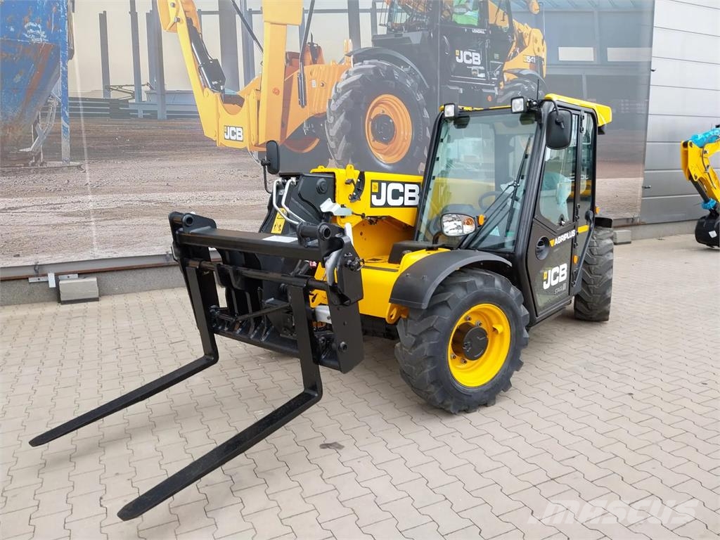 JCB 525-60 Agri Plus Teleskopiskie manipulatori