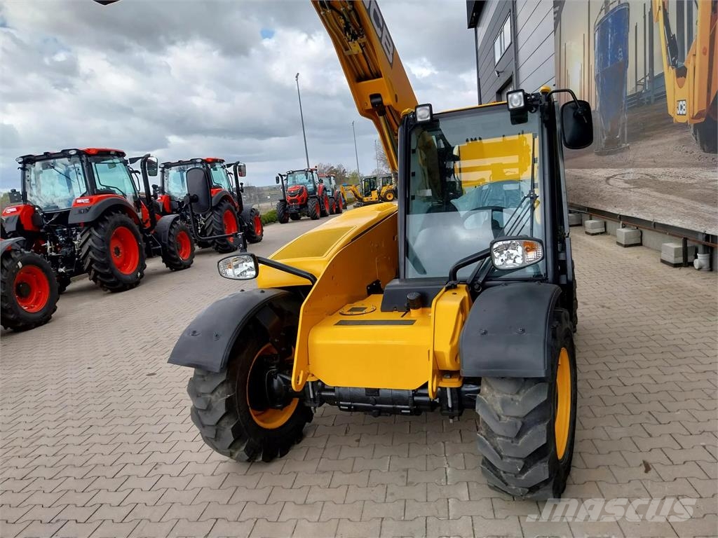 JCB 525-60 Agri Plus Teleskopiskie manipulatori