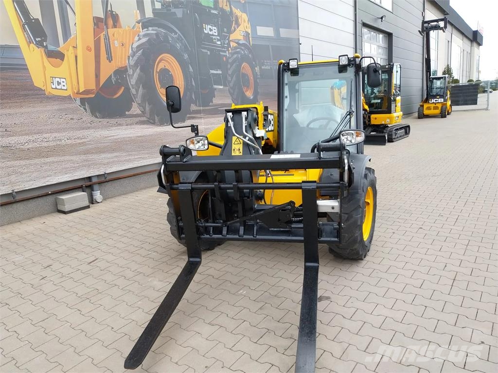 JCB 525-60 Agri Plus Teleskopiskie manipulatori