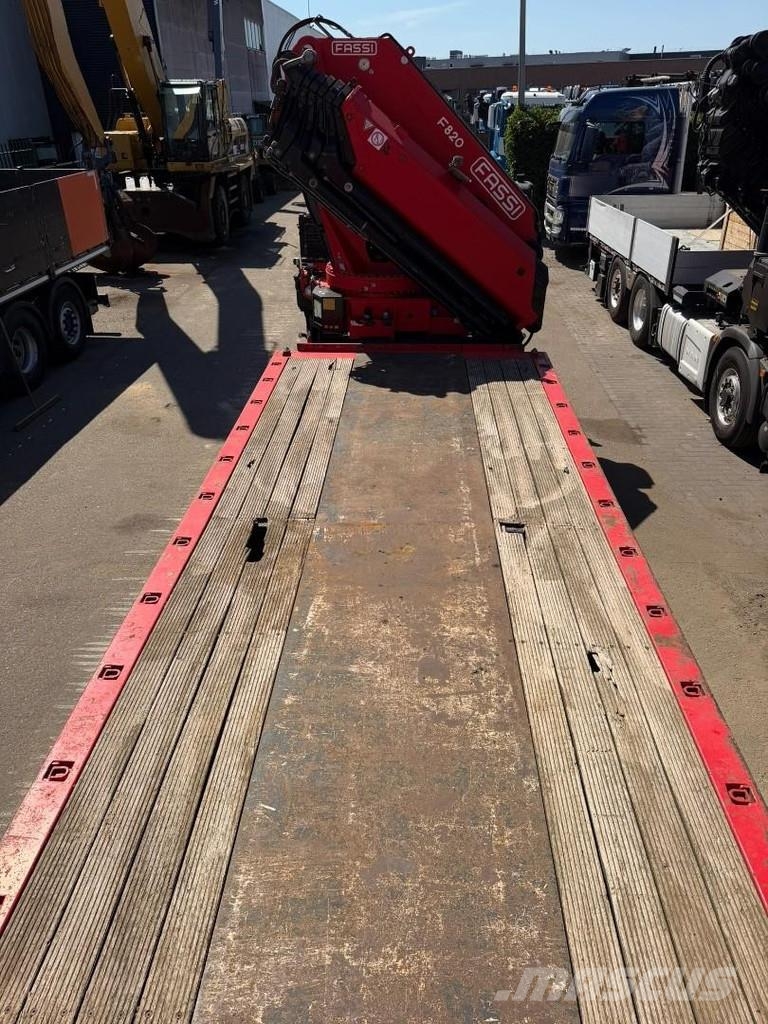 MAN TGS 37.440 8X4 + CRANE FASSI F820 (6x) - *265.000k Kranen voor alle terreinen