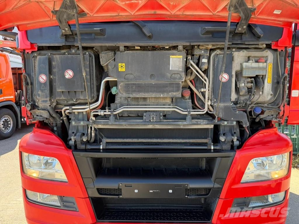 MAN TGS 37.440 8X4 + CRANE FASSI F820 (6x) - *265.000k Kranen voor alle terreinen