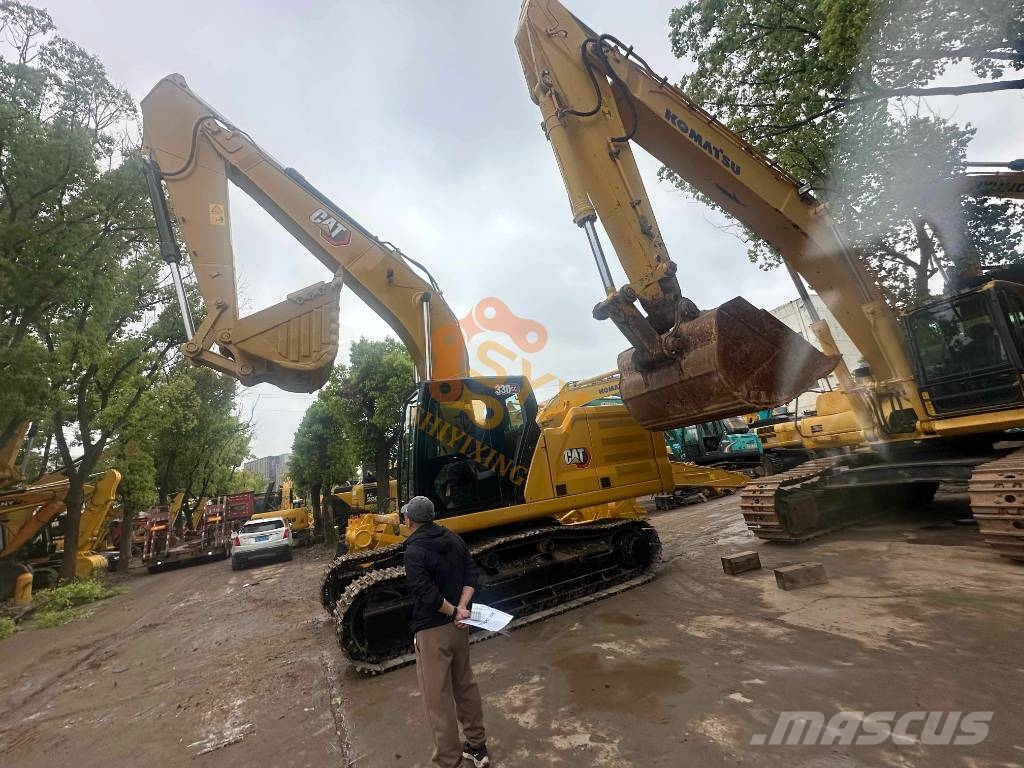 CAT 330 Lánctalpas kotrók