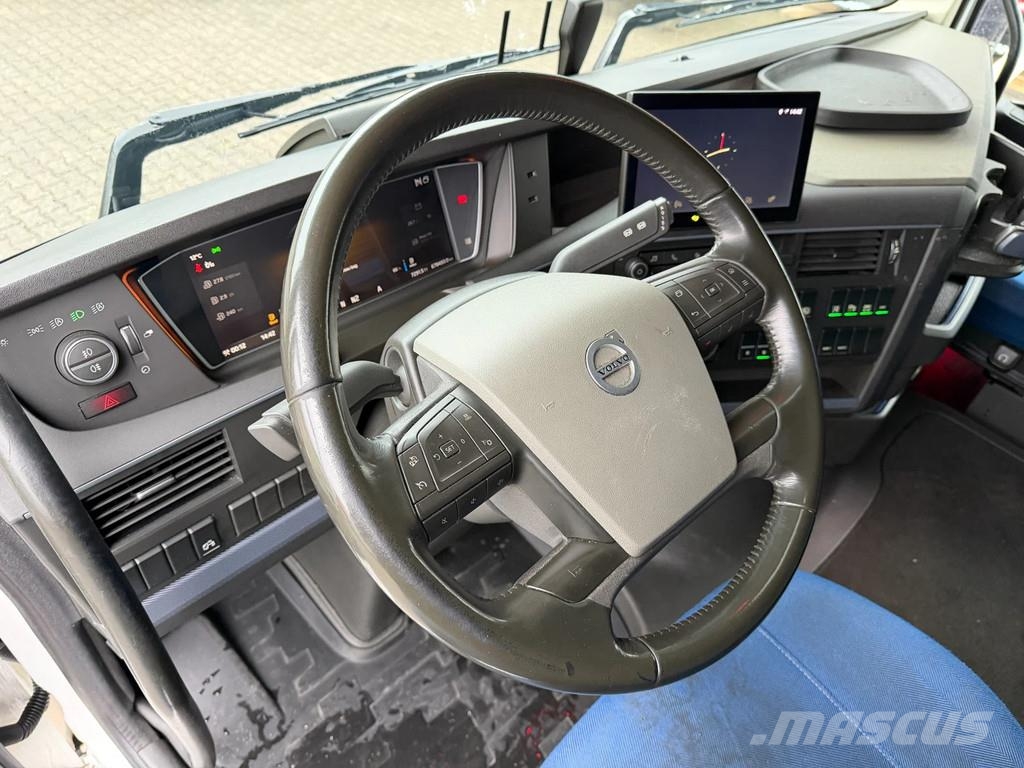 Volvo FH 460 Globetrotter XL *VIN = NB* 2 Tank Tegljači
