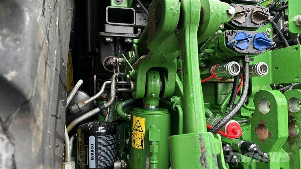 John Deere TRAKTOR 8R370 农业机械-其他