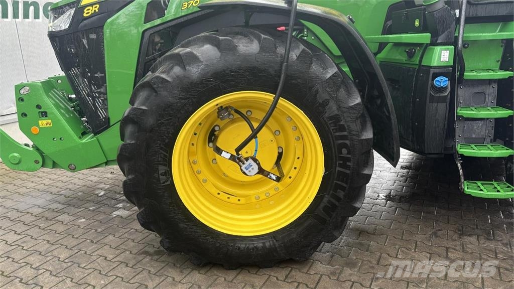 John Deere TRAKTOR 8R370 农业机械-其他