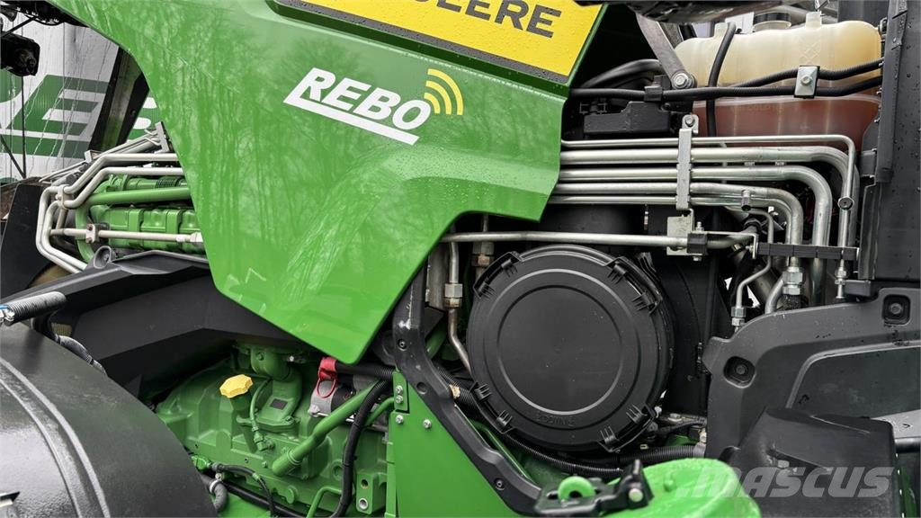 John Deere TRAKTOR 8R370 农业机械-其他