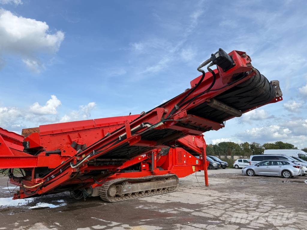 Terex Finlay 883T - 2 Side Conveyor / Auto Greasing Sita
