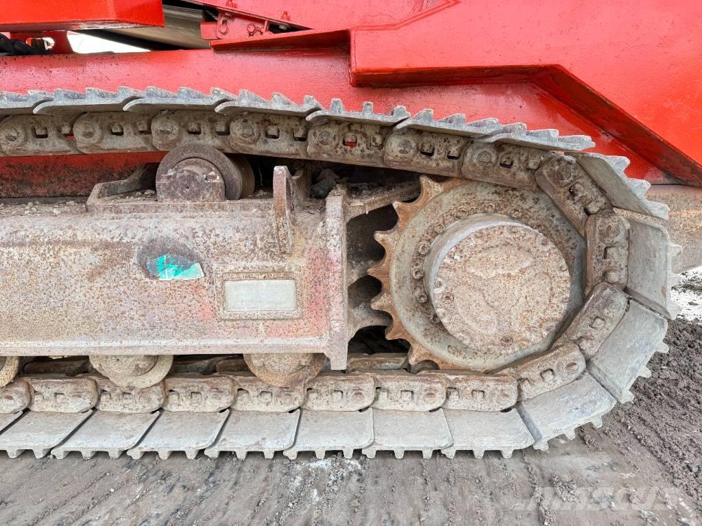 Terex Finlay 883T - 2 Side Conveyor / Auto Greasing Sita