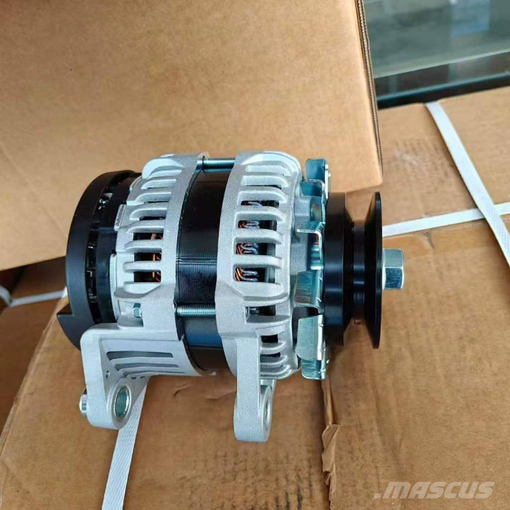 Komatsu PC200-5 / 6D95 Alternator PC200-5 / 6D95 Alternator エンジン