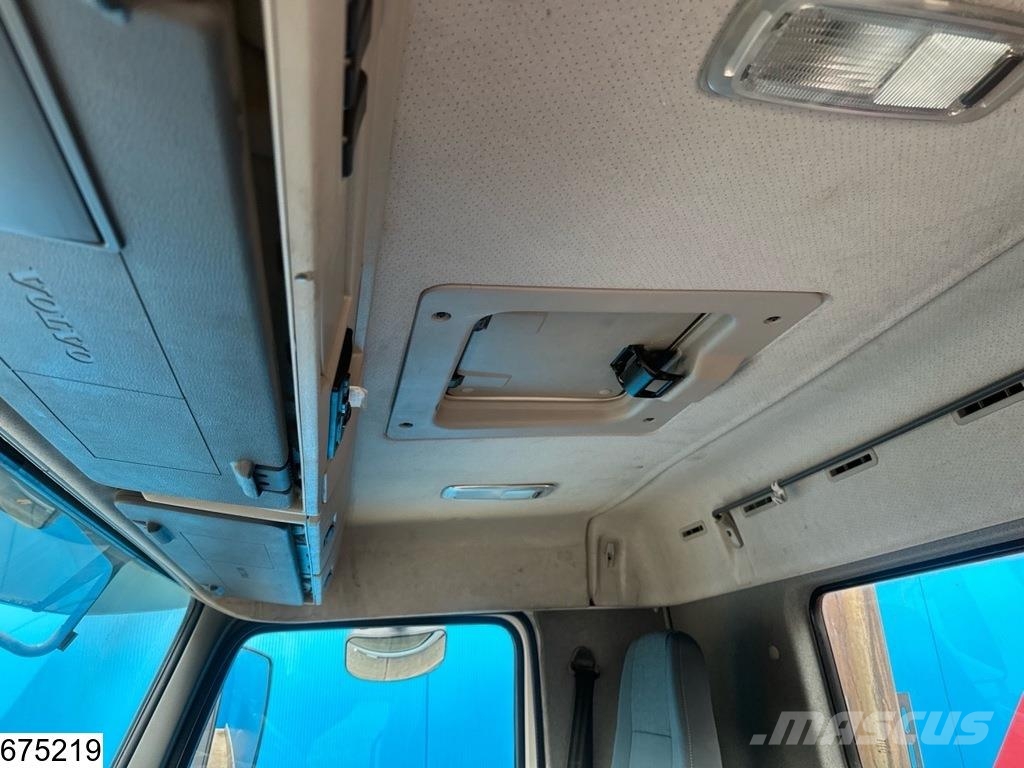 Volvo FMX 380 EURO 5, 6x4, HMF, Remote, Steel suspeniosn Pašizgāzējs