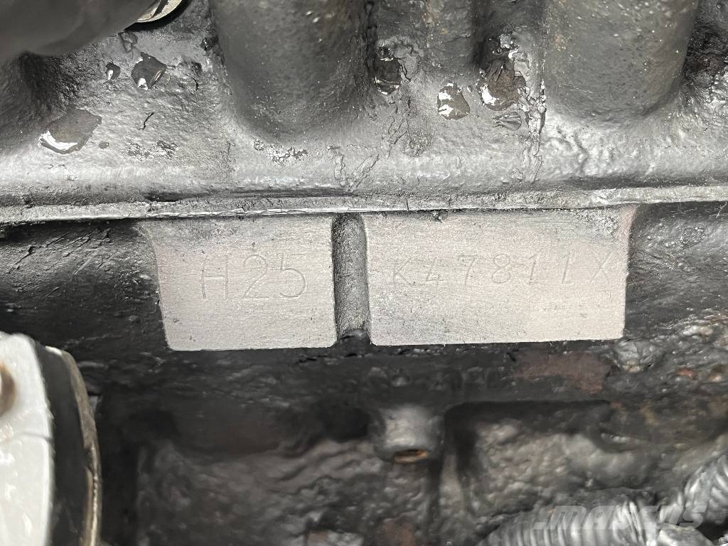 Nissan U02A-25 V-4291 IO Газовые погрузчики
