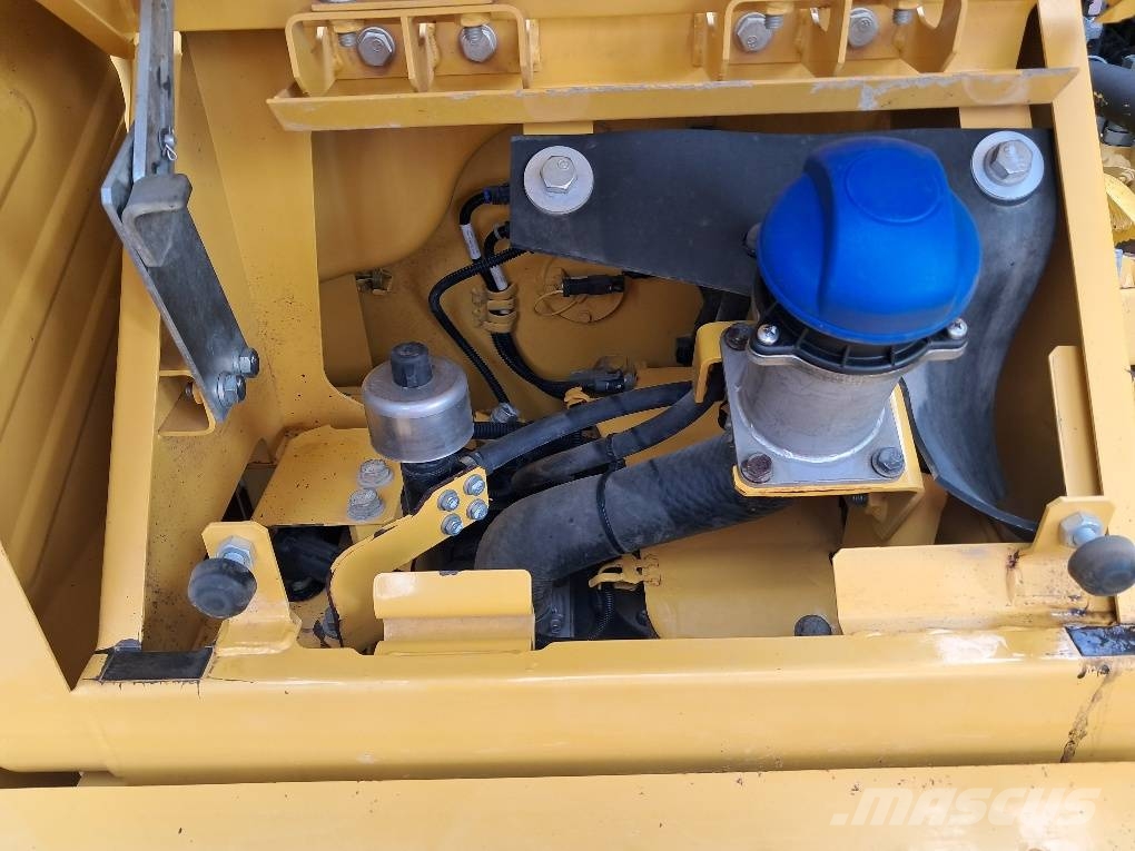 Komatsu PC170LC-11 履带挖掘机