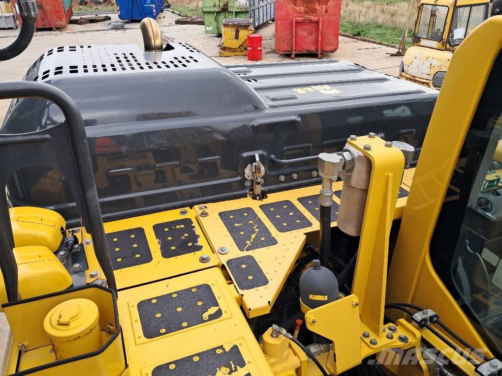 Komatsu PC170LC-11 履带挖掘机