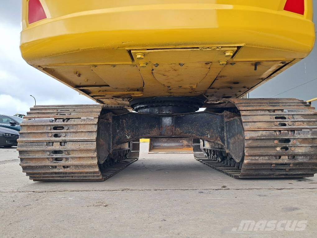 Komatsu PC170LC-11 履带挖掘机