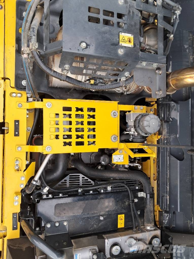 Komatsu PC170LC-11 履带挖掘机
