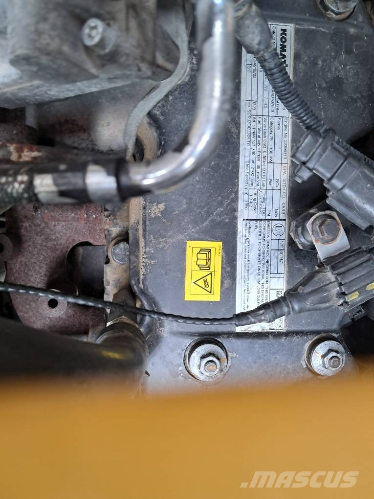 Komatsu PC170LC-11 履带挖掘机