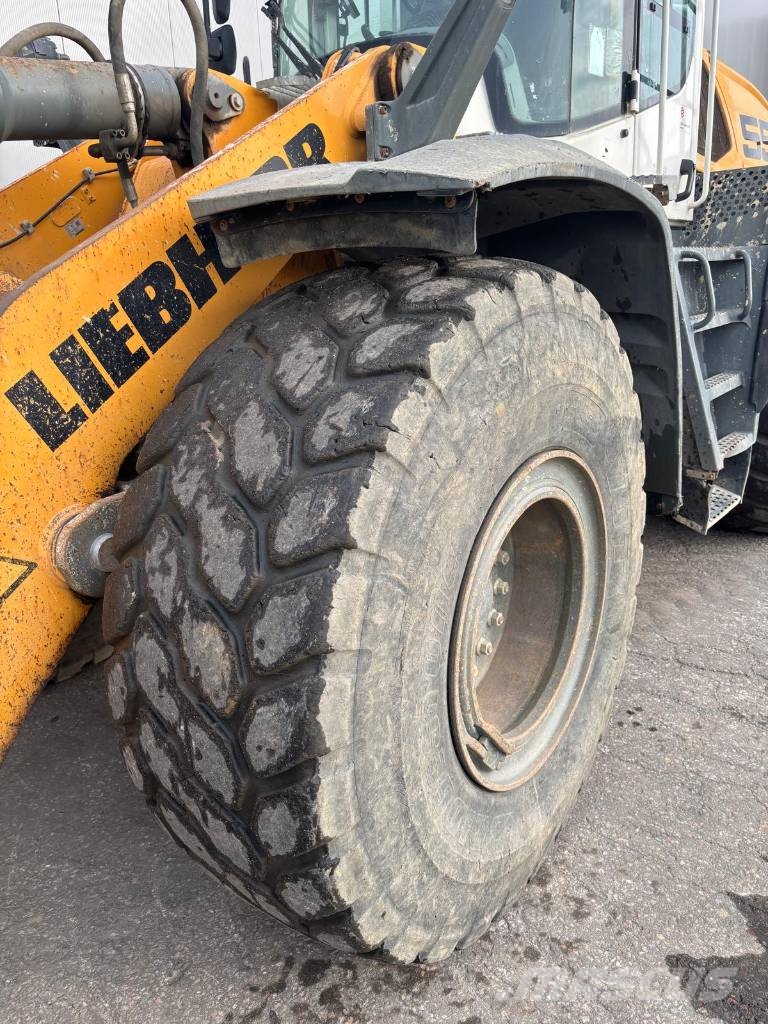 Liebherr L 550 XPower Gumikerekes homlokrakodók