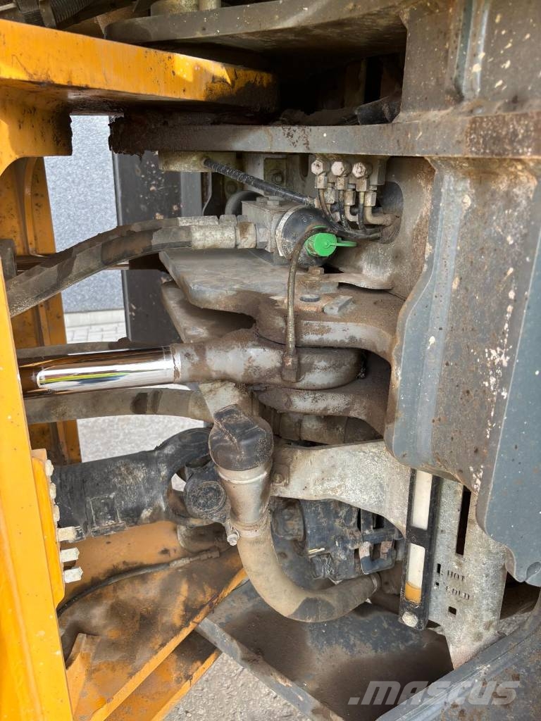 Liebherr L 550 XPower Gumikerekes homlokrakodók