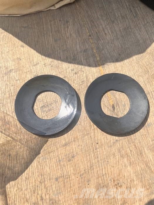 XCMG ZL60GV P/N 275300166 Adjusting washer Kiti naudoti statybos komponentai