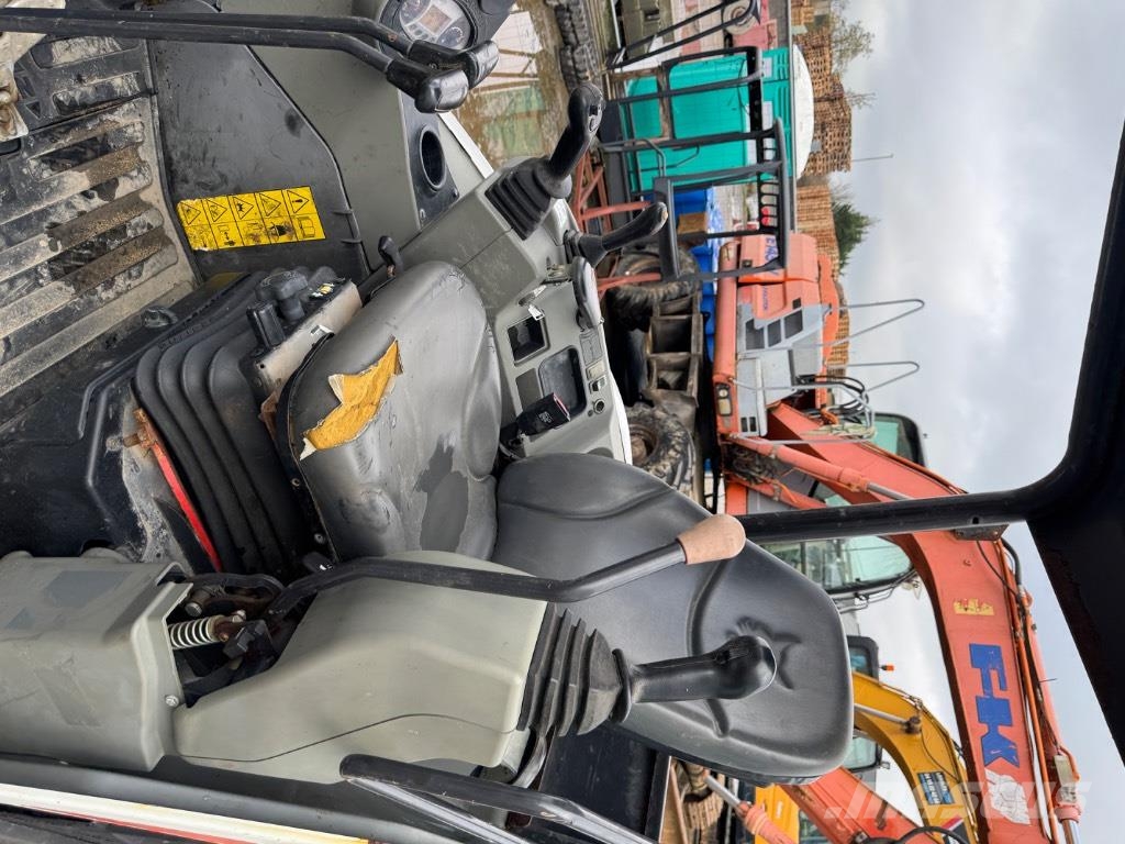 Bobcat E27Z *RESERVED/RESERVEE Εκσκαφάκι (διαβολάκι) < 7t