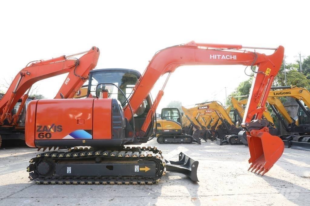 Hitachi ZX 60 Bageri gusjeničari