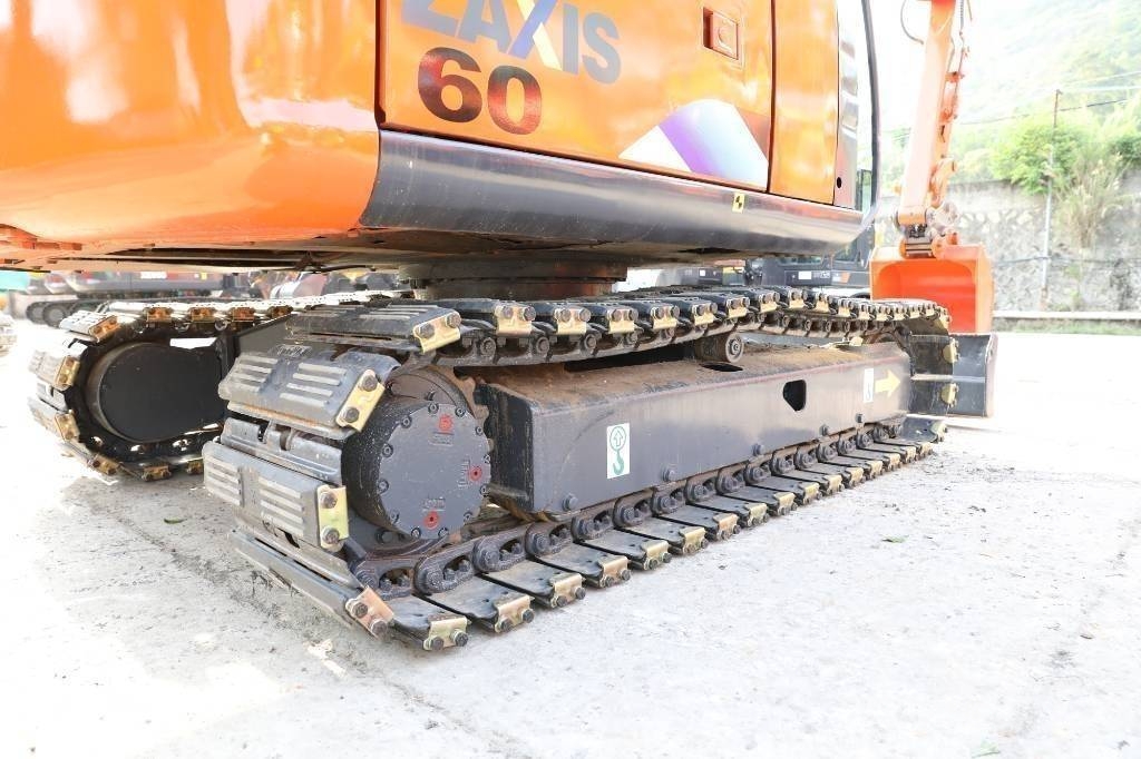 Hitachi ZX 60 Bageri gusjeničari