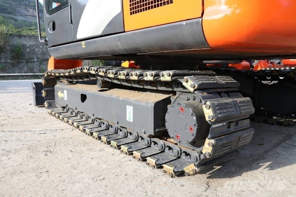 Hitachi ZX 60 Bageri gusjeničari