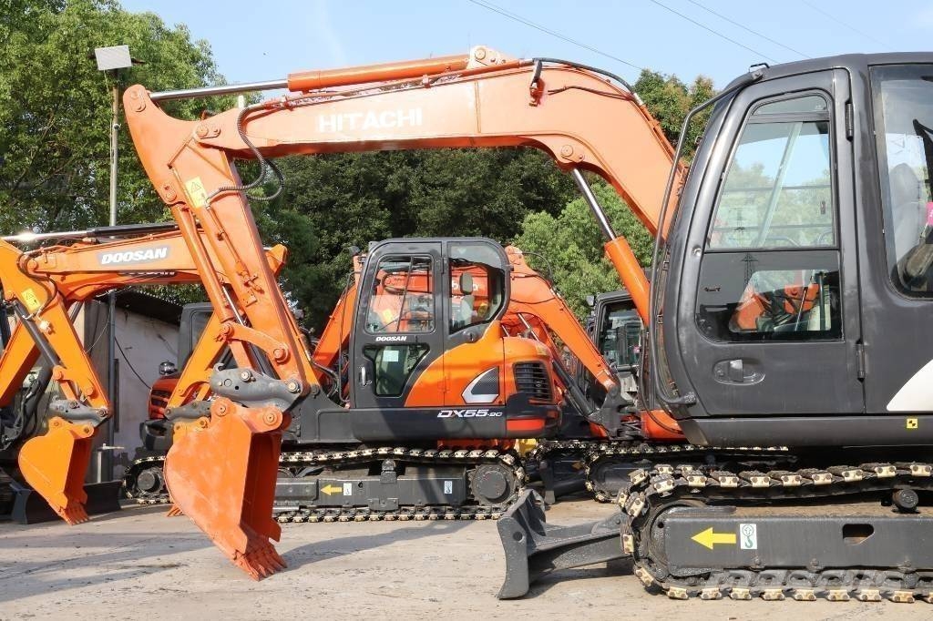 Hitachi ZX 60 Bageri gusjeničari