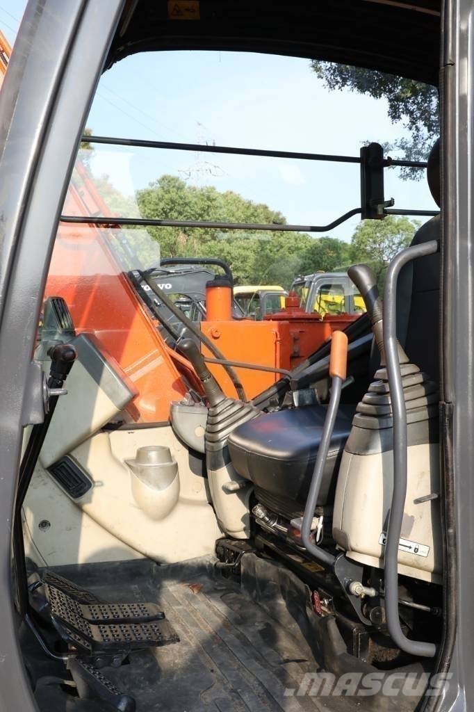 Hitachi ZX 60 Bageri gusjeničari