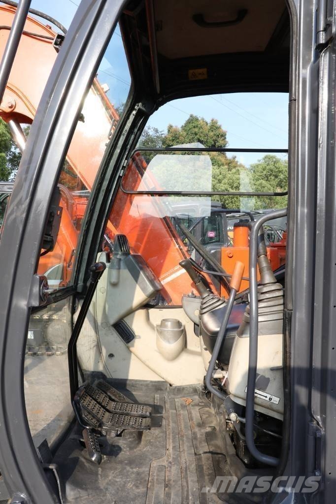 Hitachi ZX 60 Bageri gusjeničari