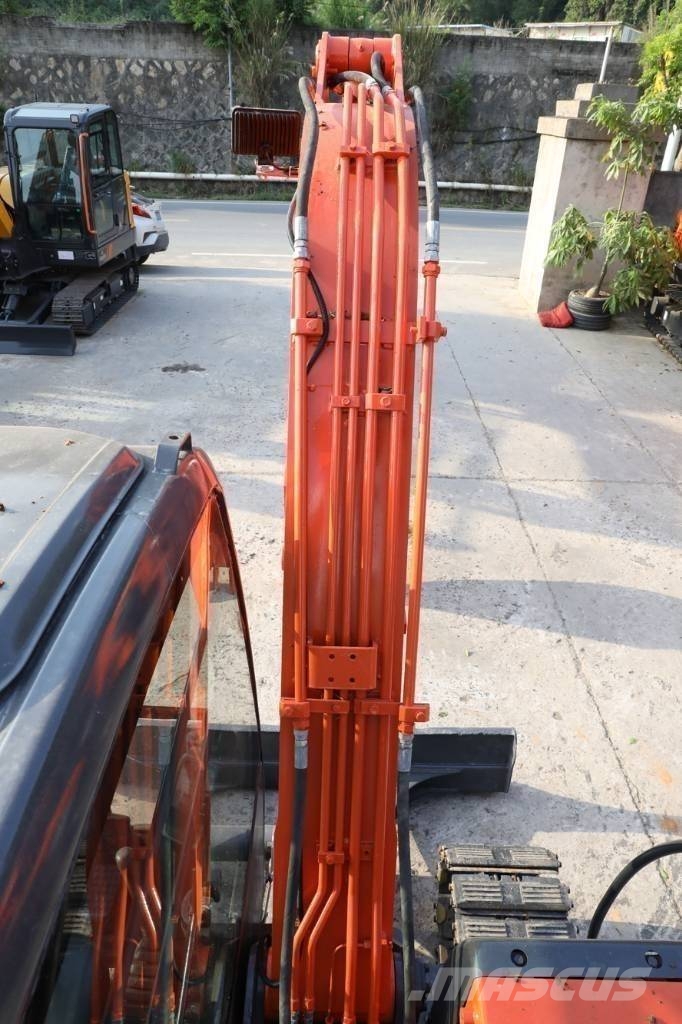 Hitachi ZX 60 Bageri gusjeničari
