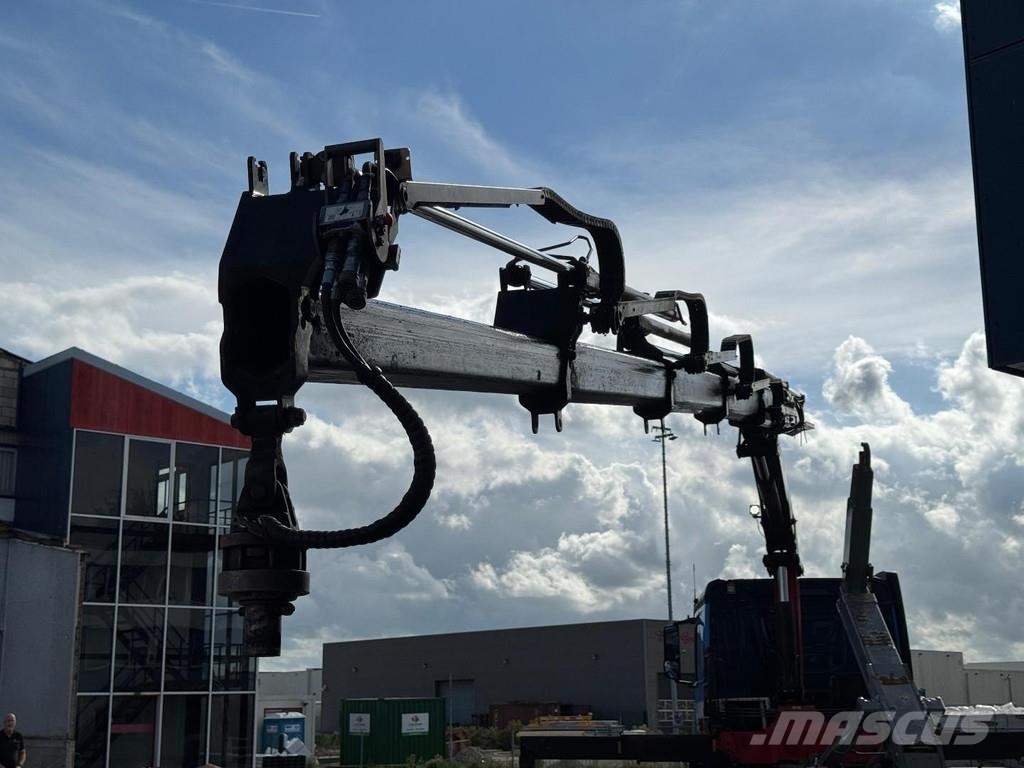 Mercedes-Benz Arocs 3251 8X4 EURO 6 + HMF 2620K-RC + REMOTE CONT 훅 리프트 트럭