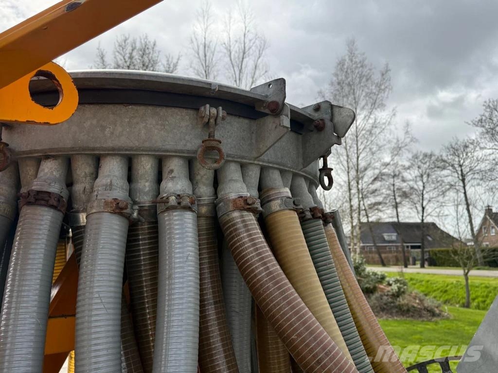 Veenhuis euroject 300-8,40/48 Zodebemester Injecte صهاريج الملاط