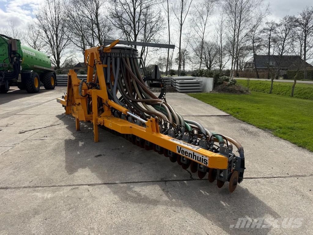 Veenhuis euroject 300-8,40/48 Zodebemester Injecte صهاريج الملاط