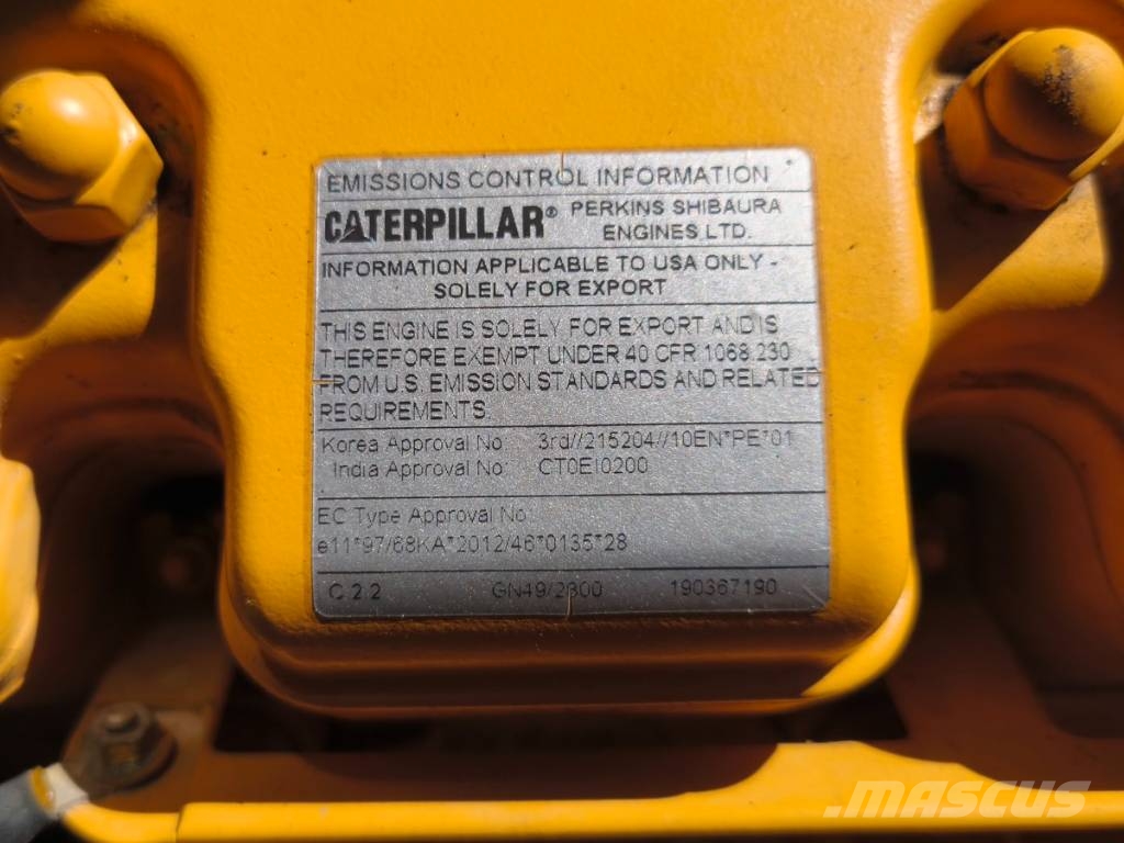 CAT 216 B 3 Ładowarki burtowe