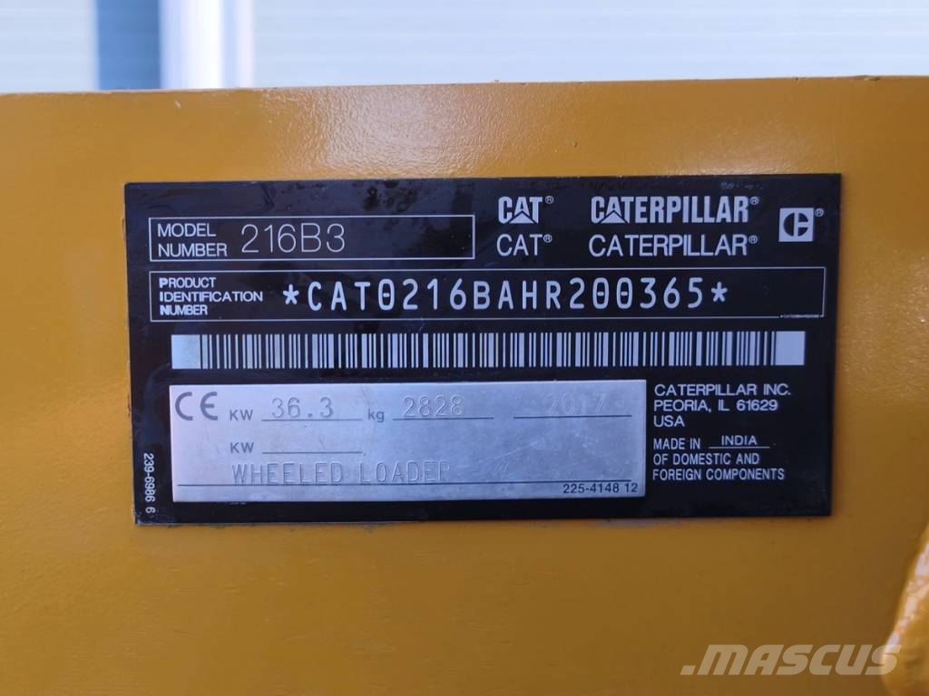 CAT 216 B 3 Ładowarki burtowe