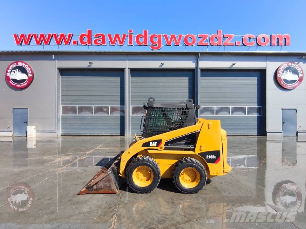 CAT 216 B 3 Ładowarki burtowe